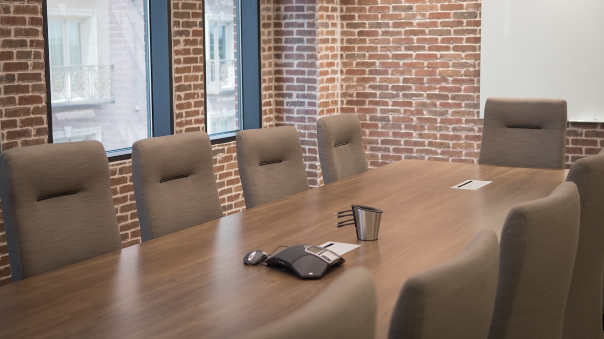 Running Effective Meetings: Keeping Moving (Part 3)