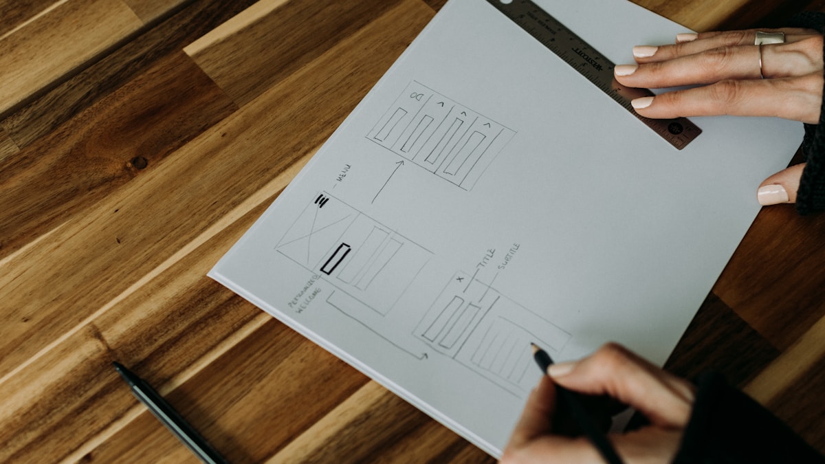 From Courses to Capability: What ‘Dynamic Enablement’ Actually Looks Like for Instructional Designers
